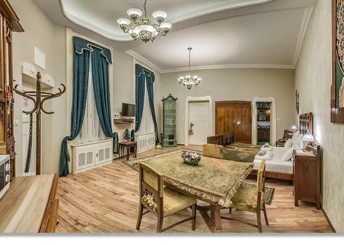 Art Nouveau Appartement